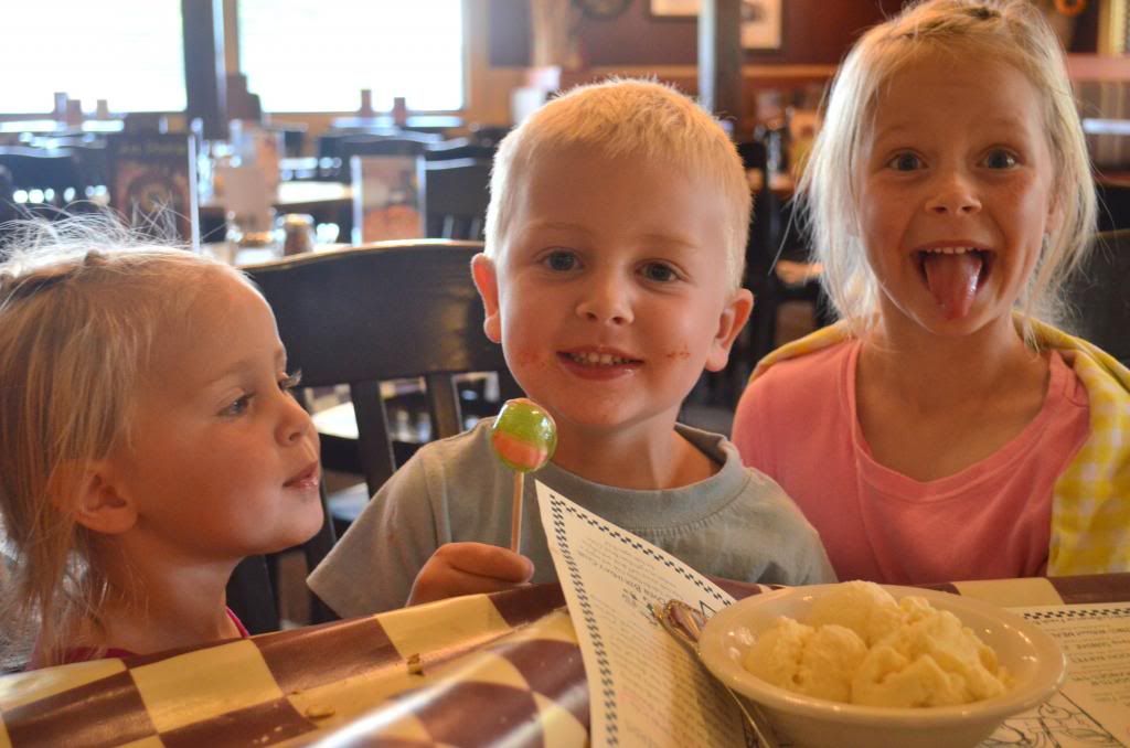  photo CSC_1003_572_zpsb965c140.jpg