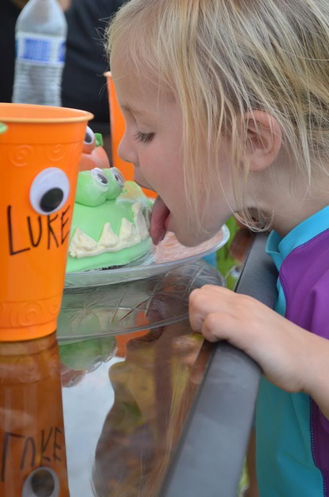  photo CSC_1086_609_zps8770487a.jpg