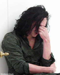 distraught photo: Distraught giphy_zps80fe4efa.gif
