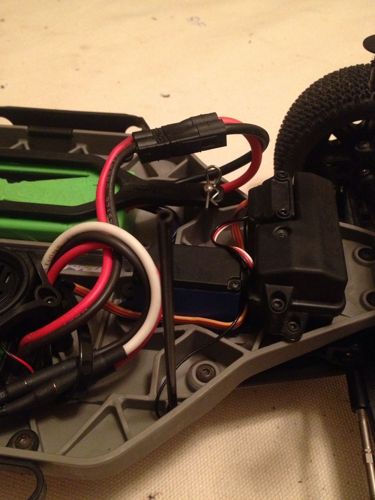 traxxas slash 4x4 receiver box