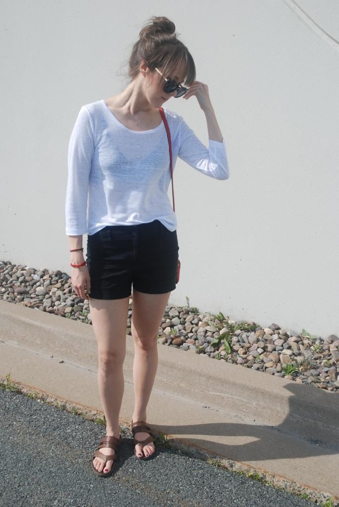 messy hair black bra