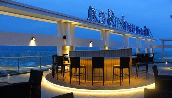 [Image: Diamond-Sea-Hotel-Da-Nang-452_zpsqgtykspe.jpg]